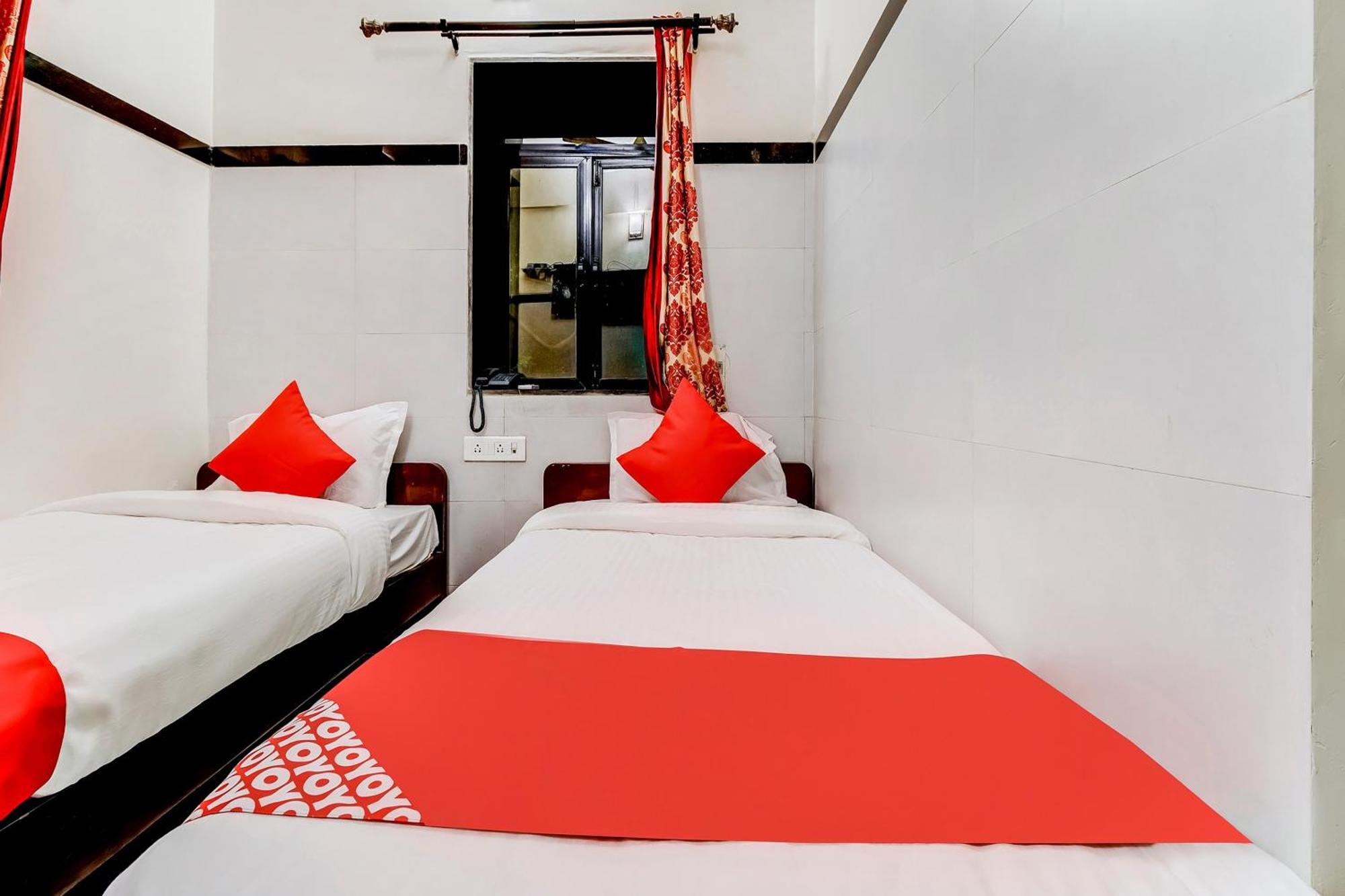 Super Oyo Hotel Dreamland مومباي المظهر الخارجي الصورة