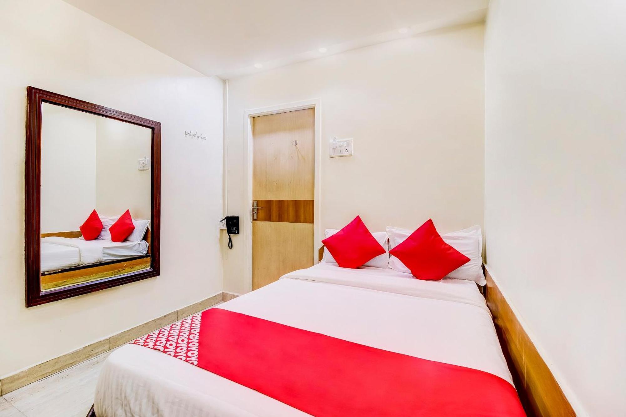Super Oyo Hotel Dreamland مومباي المظهر الخارجي الصورة