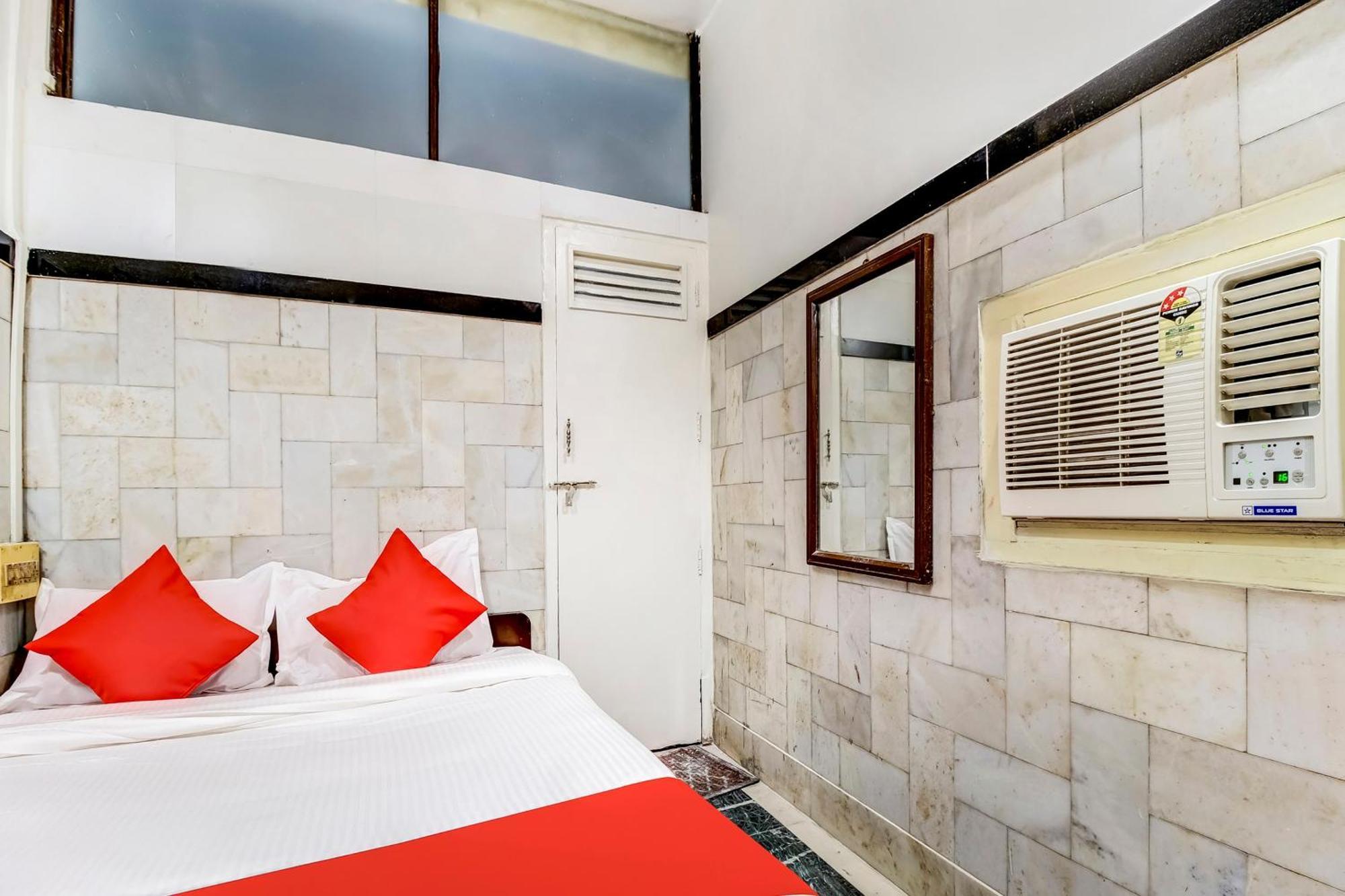 Super Oyo Hotel Dreamland مومباي المظهر الخارجي الصورة